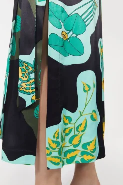 Rodebjer The Heartleaf Capsule^Mabelin Cape Leaf